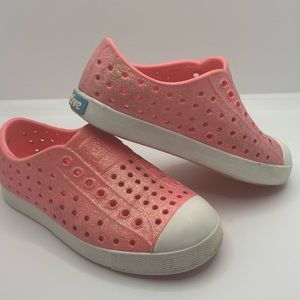 Native Jefferson Shoes in Pink Sparkle Size C10
